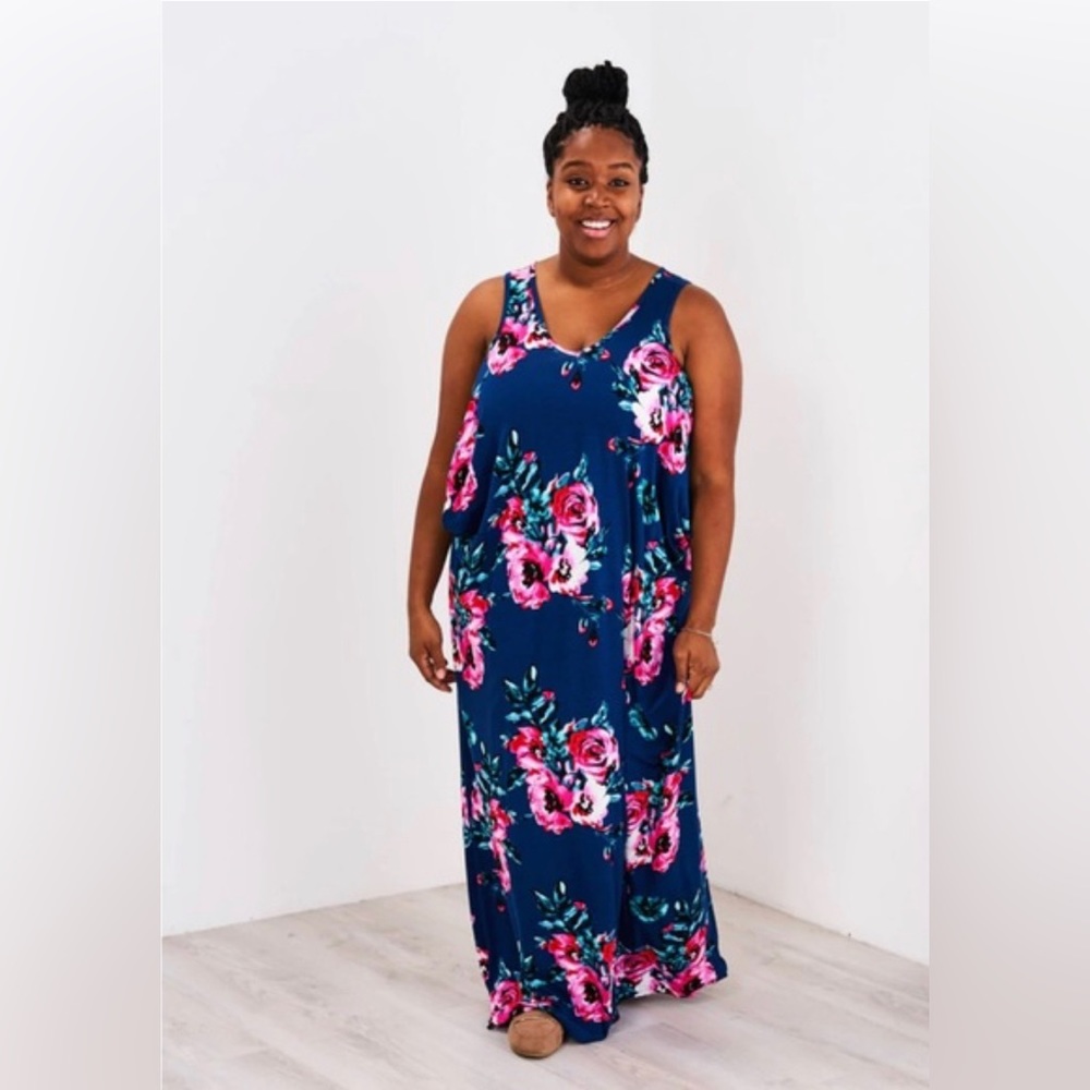 Latched Mama Painted Navy Rose Cocoon Dress